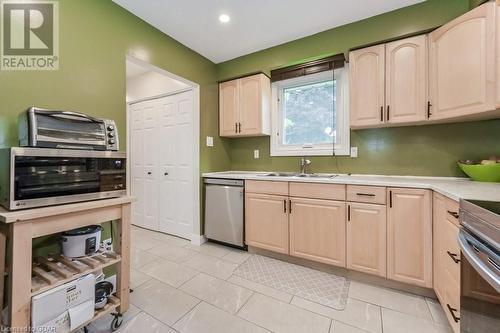 95 Crozier Street, Grand Valley, ON - Indoor Photo Showing Kitchen With Double Sink