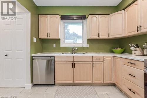 95 Crozier Street, Grand Valley, ON - Indoor Photo Showing Kitchen With Double Sink