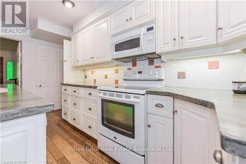 53 Victoria Street, Centre Wellington (Elora/Salem), ON - Indoor Photo Showing Kitchen