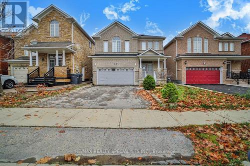 17 Pathmaster Road, Brampton, ON - Outdoor With Facade