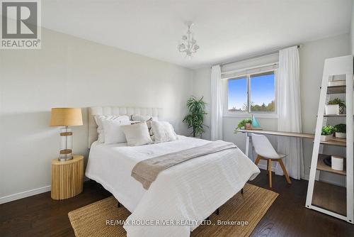 1922 Mapleridge Drive, Peterborough, ON - Indoor Photo Showing Bedroom