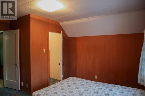 7517 6Th Street, Grand Forks, BC - Indoor Photo Showing Bedroom