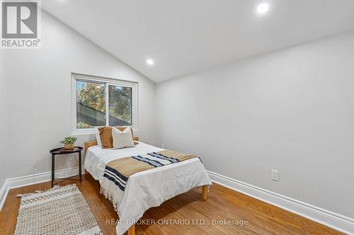 44 Ladysbridge Drive, Toronto, ON - Indoor Photo Showing Bedroom