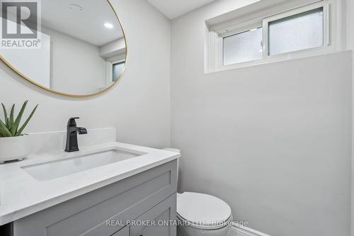 44 Ladysbridge Drive, Toronto, ON - Indoor Photo Showing Bathroom