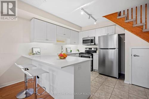 34 - 5 Armstrong Street, Orangeville, ON - Indoor Photo Showing Kitchen With Stainless Steel Kitchen With Upgraded Kitchen