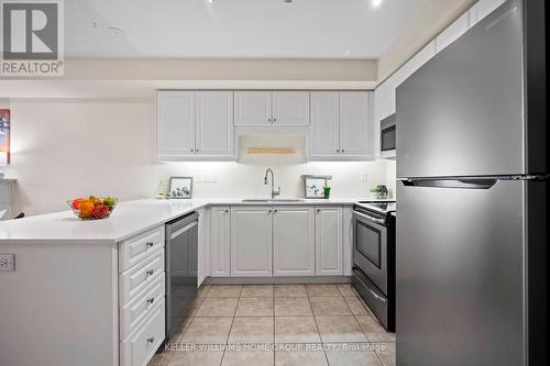 34 - 5 Armstrong Street, Orangeville, ON - Indoor Photo Showing Kitchen With Stainless Steel Kitchen With Upgraded Kitchen