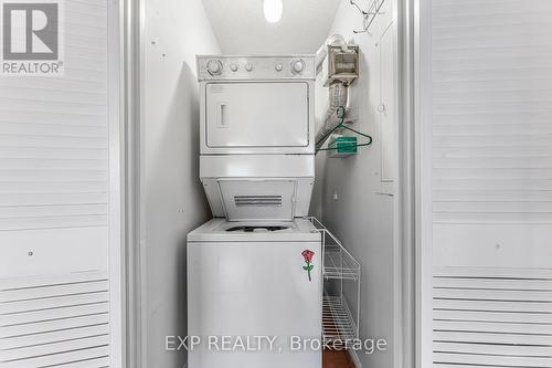 815 - 6500 Montevideo Road, Mississauga, ON - Indoor Photo Showing Laundry Room