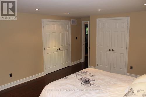 293 Stills Lane, Oakville, ON - Indoor Photo Showing Bedroom