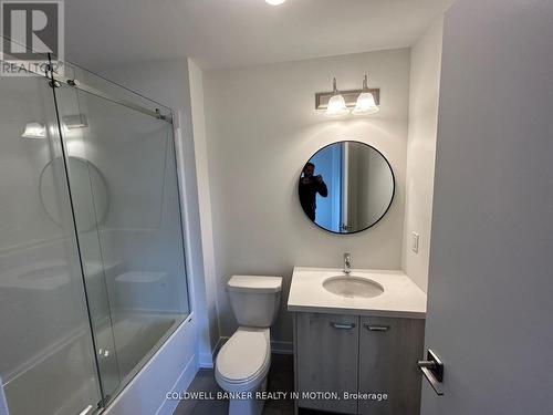 1334 Kobzar Drive, Oakville, ON - Indoor Photo Showing Bathroom