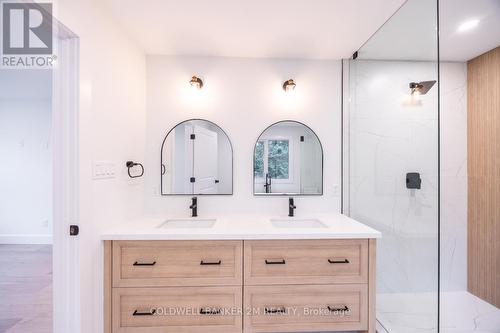 619 Alma Street, Scugog (Port Perry), ON - Indoor Photo Showing Bathroom