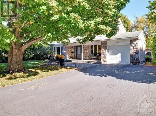 571 Duff Crescent, Beacon Hill North - South And Area (2102 - Beacon Hill North), ON - Outdoor