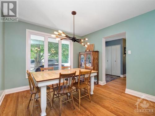 571 Duff Crescent, Beacon Hill North - South And Area (2102 - Beacon Hill North), ON - Indoor Photo Showing Dining Room