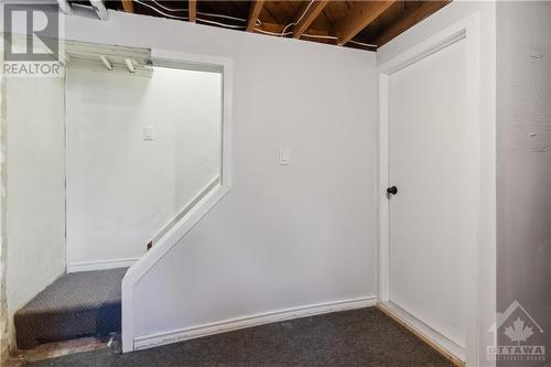 243 Clare Street, Ottawa, ON - Indoor Photo Showing Other Room