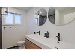 Main Floor Bathroom - 