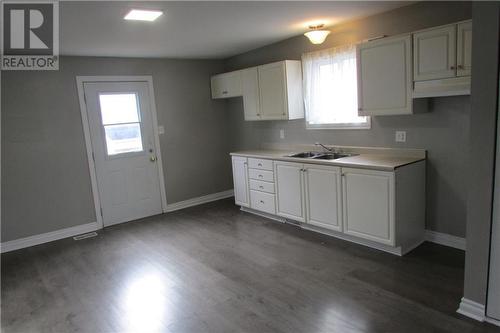 Kitchen - 408 Seventh Street, Cornwall, ON - Indoor Photo Showing Kitchen With Double Sink