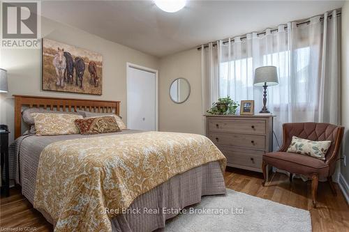 68 Mcnab Street E, Centre Wellington (Elora/Salem), ON - Indoor Photo Showing Bedroom