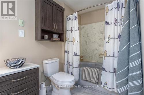 68 Mcnab Street E, Centre Wellington (Elora/Salem), ON - Indoor Photo Showing Bathroom