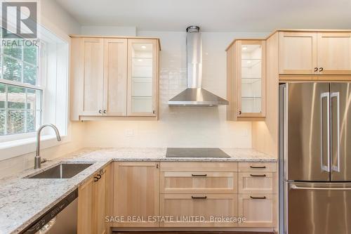 53 Alcorn Avenue, Toronto, ON - Indoor Photo Showing Kitchen With Upgraded Kitchen