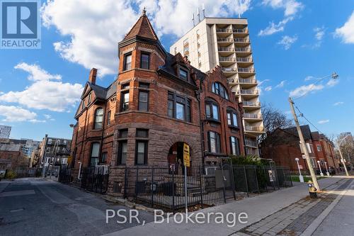 3 - 260 Sherbourne Street, Toronto, ON - Outdoor With Facade