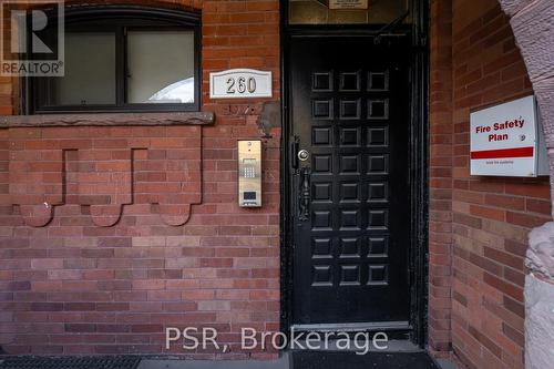 3 - 260 Sherbourne Street, Toronto, ON - Outdoor With Exterior