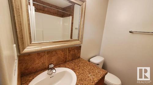 5106 146 Av Nw Nw, Edmonton, AB - Indoor Photo Showing Bathroom