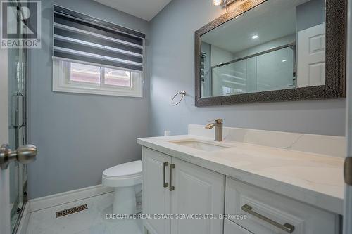 46 Willowbrook Drive, Whitby, ON - Indoor Photo Showing Bathroom