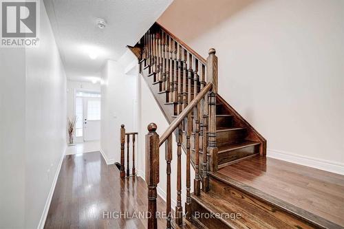 66 Port Arthur Crescent, Richmond Hill, ON - Indoor Photo Showing Other Room