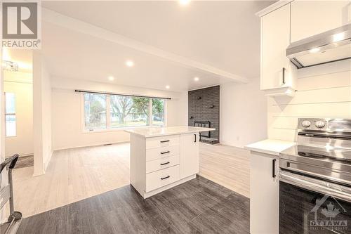 18 Majestic Drive Unit#A, Ottawa, ON - Indoor Photo Showing Kitchen