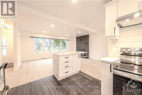 A - 18 Majestic Drive, Ottawa, ON - Indoor Photo Showing Kitchen