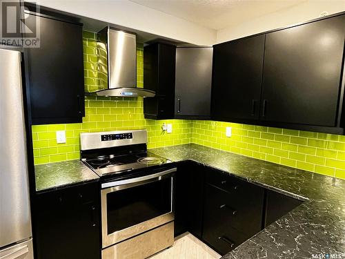 3302 106 Willis Crescent, Saskatoon, SK - Indoor Photo Showing Kitchen