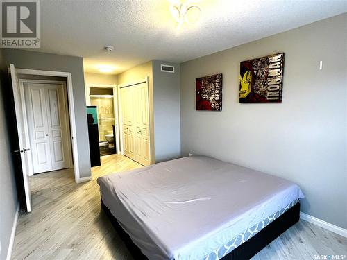 3302 106 Willis Crescent, Saskatoon, SK - Indoor Photo Showing Bedroom