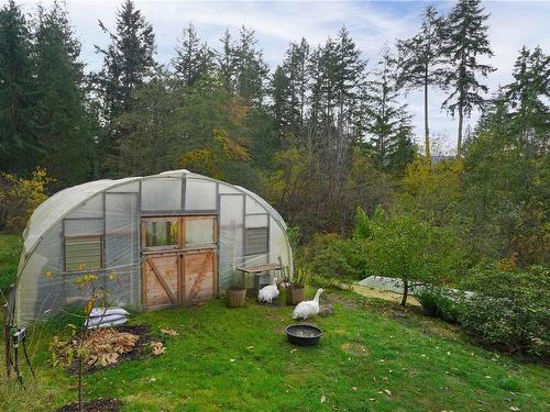 321 Stark Rd, Salt Spring, BC 