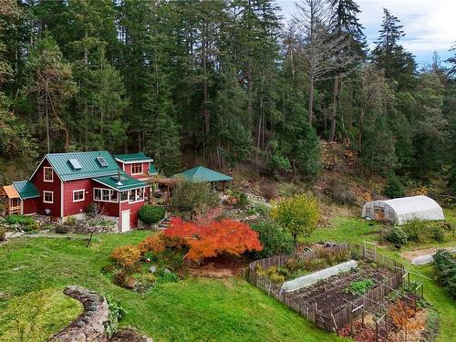 321 Stark Rd, Salt Spring, BC 