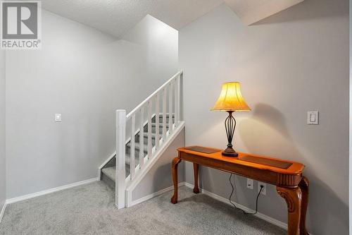 9 Royal Birch Close Nw, Calgary, AB - Indoor Photo Showing Other Room