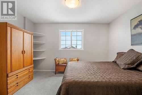 9 Royal Birch Close Nw, Calgary, AB - Indoor Photo Showing Bedroom