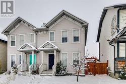 140 Elgin Point SE  Calgary, AB T2Z 4Z8