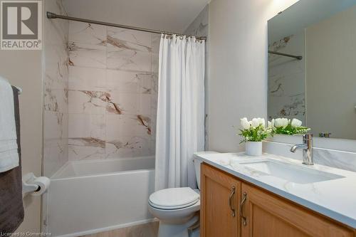 8 Dawn Ridge Drive, Kitchener, ON - Indoor Photo Showing Bathroom