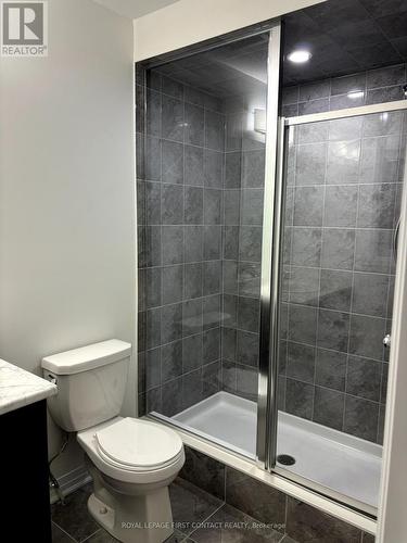 34 Varsity Drive, Welland, ON - Indoor Photo Showing Bathroom