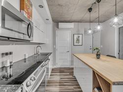 Kitchen - 