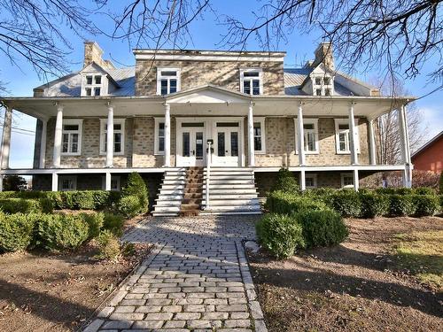 FaÃ§ade - 426 Ch. Des Patriotes, Saint-Charles-Sur-Richelieu, QC - Outdoor With Deck Patio Veranda With Facade