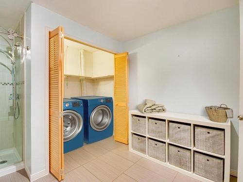 Salle de lavage - 121 Rue Des Pins-Blancs, Gatineau (Masson-Angers), QC - Indoor Photo Showing Laundry Room