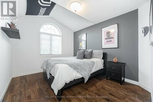 522 Larkspur Lane, Burlington, ON - Indoor Photo Showing Bedroom