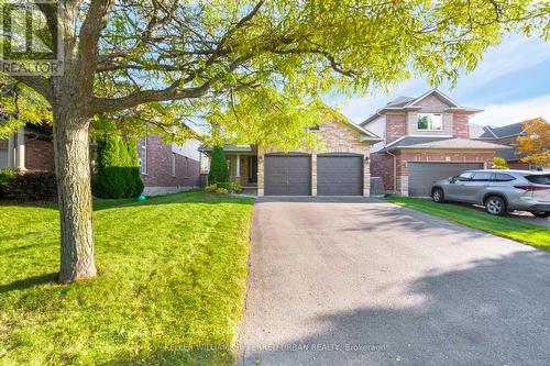 522 Larkspur Lane, Burlington, ON - Outdoor With Facade