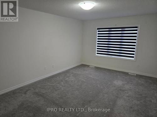 294 Okanagan Path, Oshawa, ON - Indoor Photo Showing Other Room