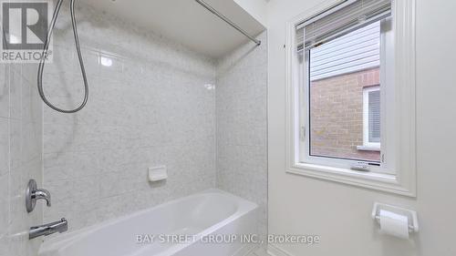 51 Drum Street, Whitchurch-Stouffville, ON - Indoor Photo Showing Bathroom