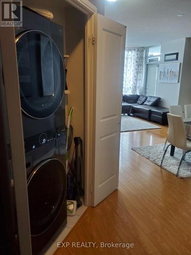 1303 - 80 Absolute Avenue, Mississauga, ON - Indoor Photo Showing Laundry Room