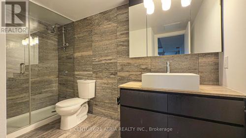 922 - 10 Capreol Court, Toronto, ON - Indoor Photo Showing Bathroom