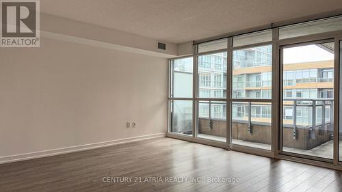 922 - 10 Capreol Court, Toronto, ON - Indoor Photo Showing Other Room