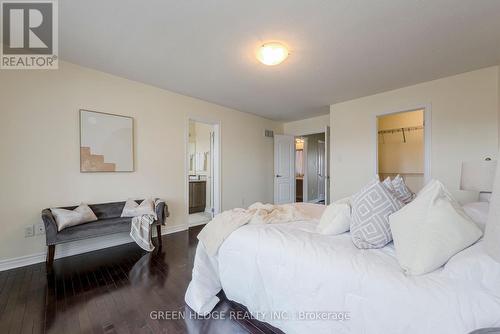 17 Ivy Stone Court, Markham, ON - Indoor Photo Showing Bedroom