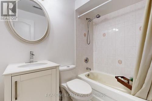 56 Sadot Court, Vaughan, ON - Indoor Photo Showing Bathroom